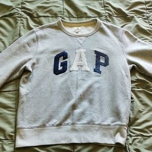 Gap sweatshirt